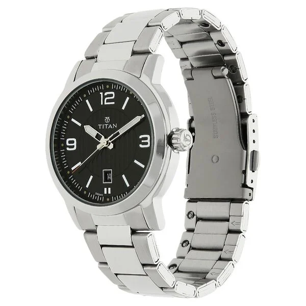 Titan Black Dial Analog Watch for Men 1730SM02