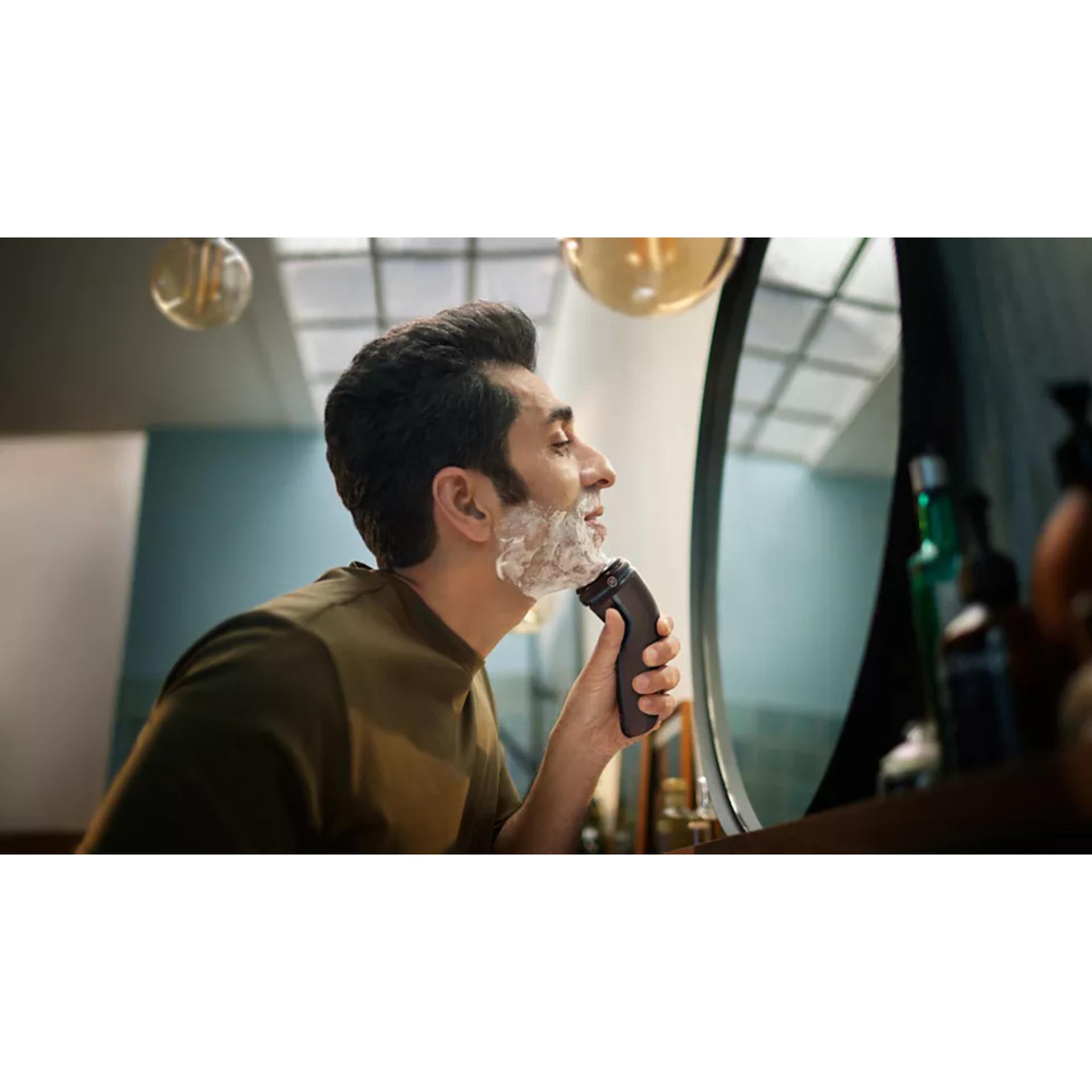 Philips Male Shaver Wet & Dry Electric Shaver 3000 Series S3144/00 – Smooth & Comfortable