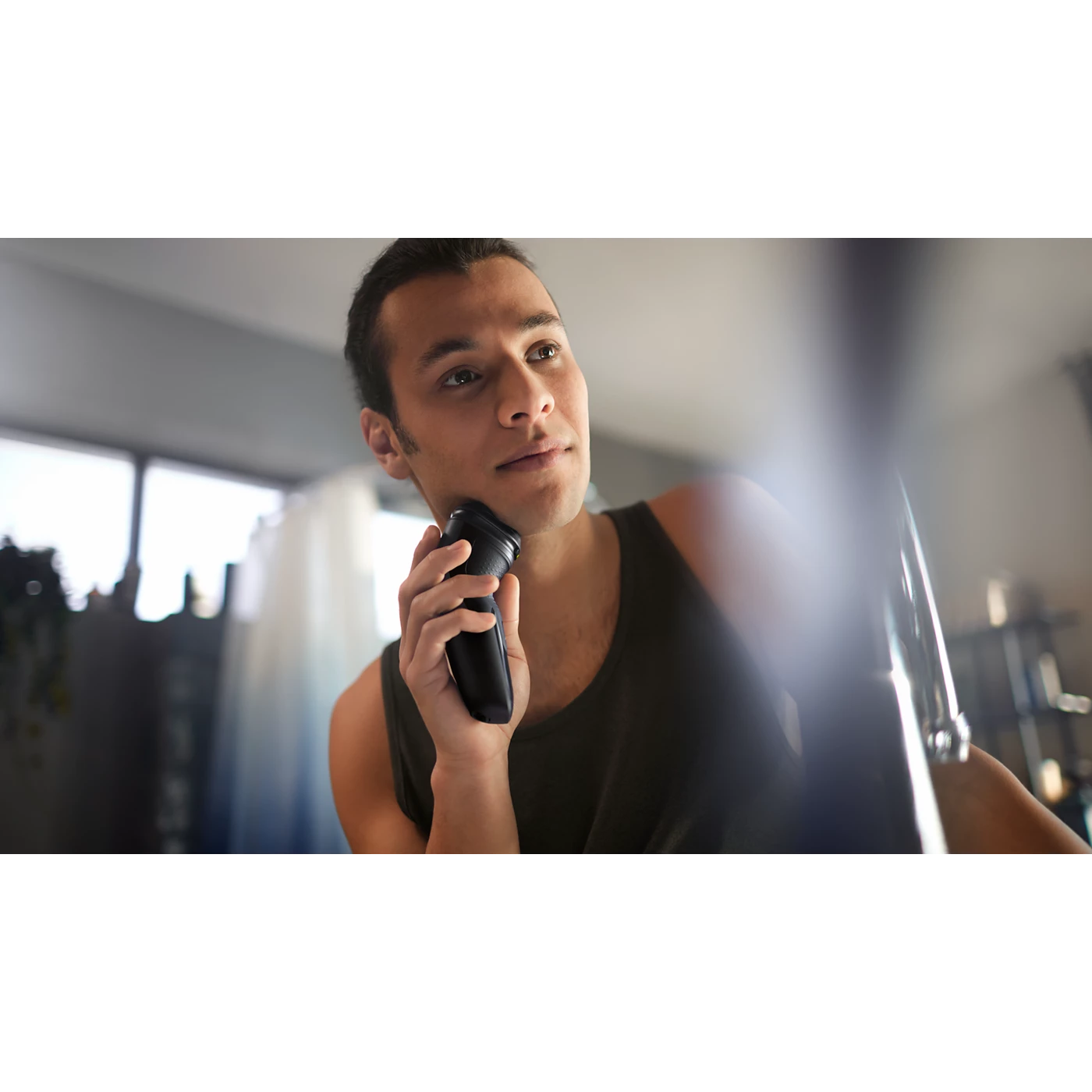 Philips Male Shaver Wet & Dry Electric Shaver 3000X Series Black X3021/00 – Smooth Daily Shave