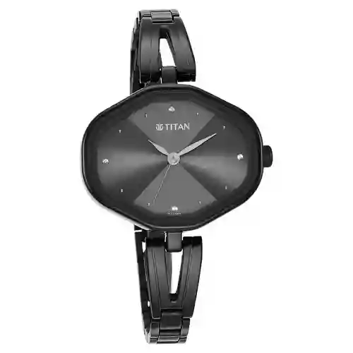 Titan Women Karishma Black Dial Metal Strap Watch